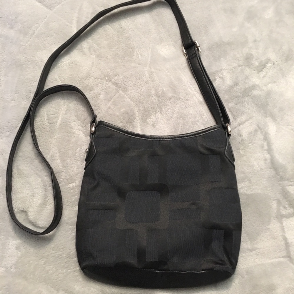 Nine West black shoulder bag~ NWOT - Picture 3 of 4
